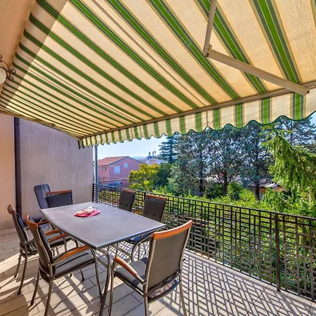 Apartmán In 39358 *