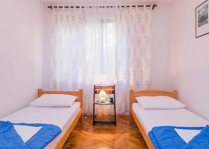 Apartment In 39358