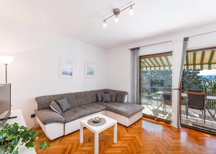 Apartment In 39358