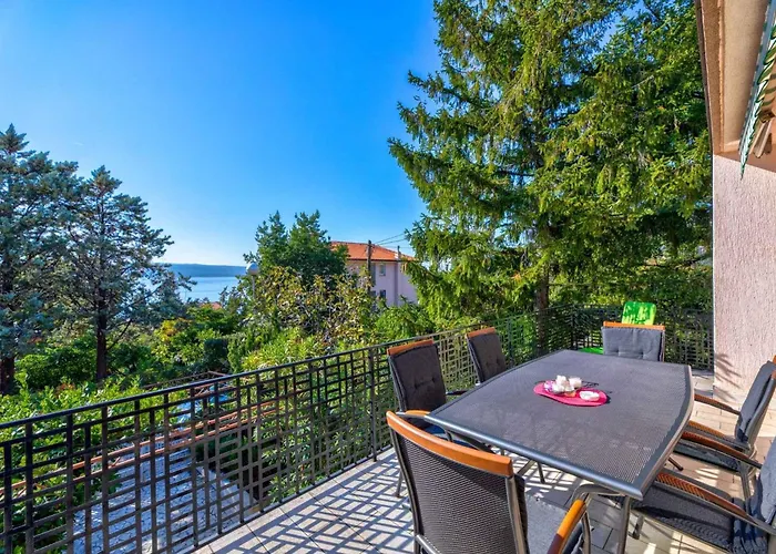 In 39358 Apartment Selce